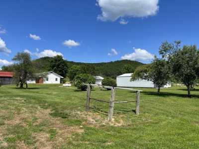 Home For Sale in Wallingford, Kentucky