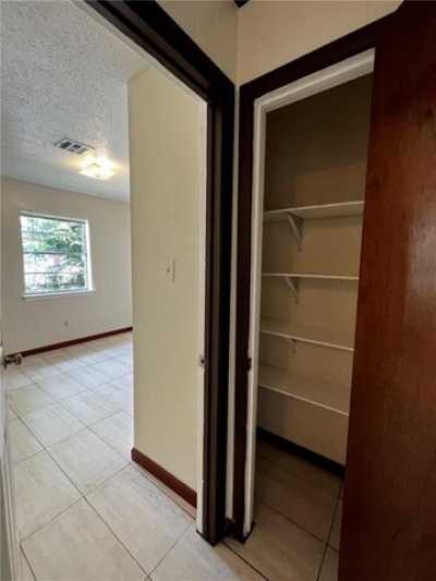 Home For Rent in Harvey, Louisiana