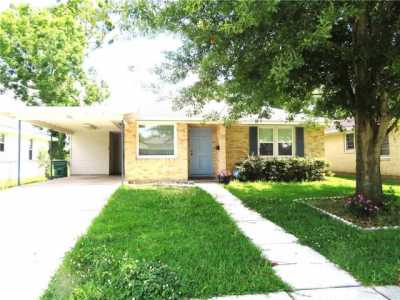 Home For Rent in Metairie, Louisiana