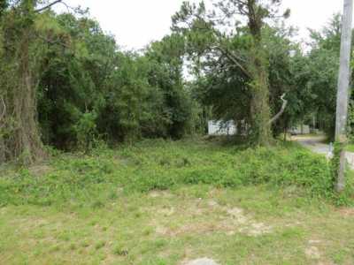 Residential Land For Sale in Navarre, Florida