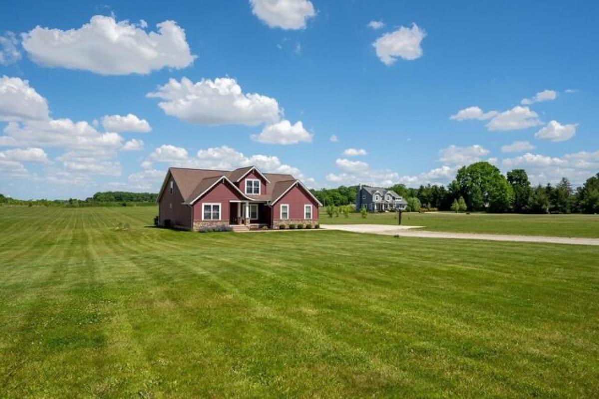 Picture of Home For Sale in Delaware, Ohio, United States