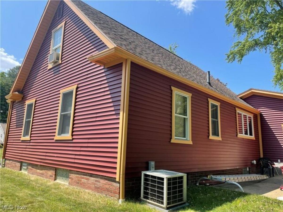 Picture of Home For Sale in Canton, Ohio, United States