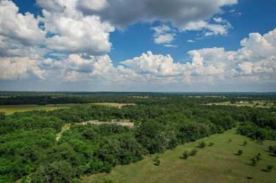 Home For Sale in Fairfield, Texas