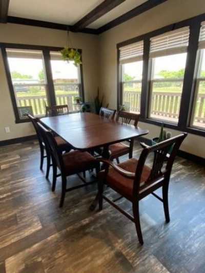 Home For Sale in Dale, Texas