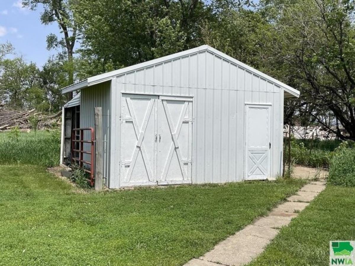 Picture of Home For Sale in Sloan, Iowa, United States