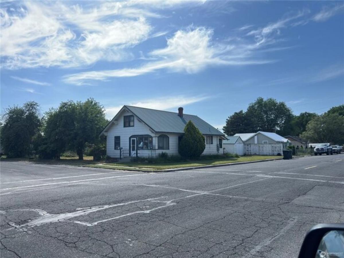 Picture of Home For Sale in Ritzville, Washington, United States