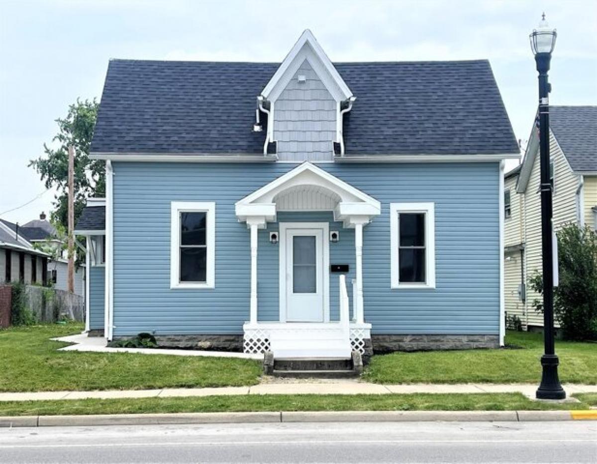 Picture of Home For Sale in Wapakoneta, Ohio, United States