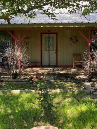 Home For Sale in Santa Anna, Texas