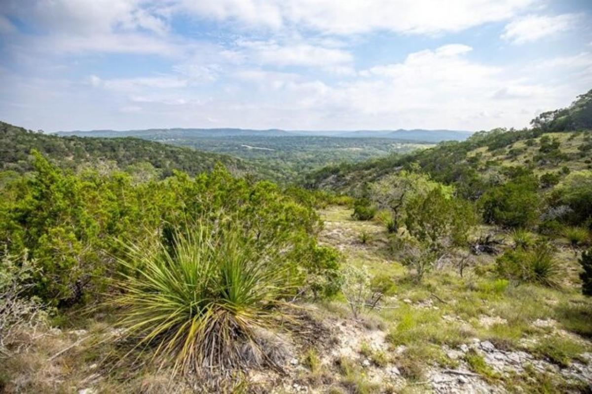 Picture of Residential Land For Sale in Helotes, Texas, United States