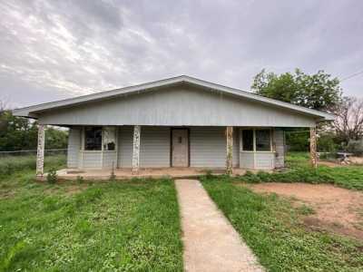 Home For Sale in Snyder, Texas