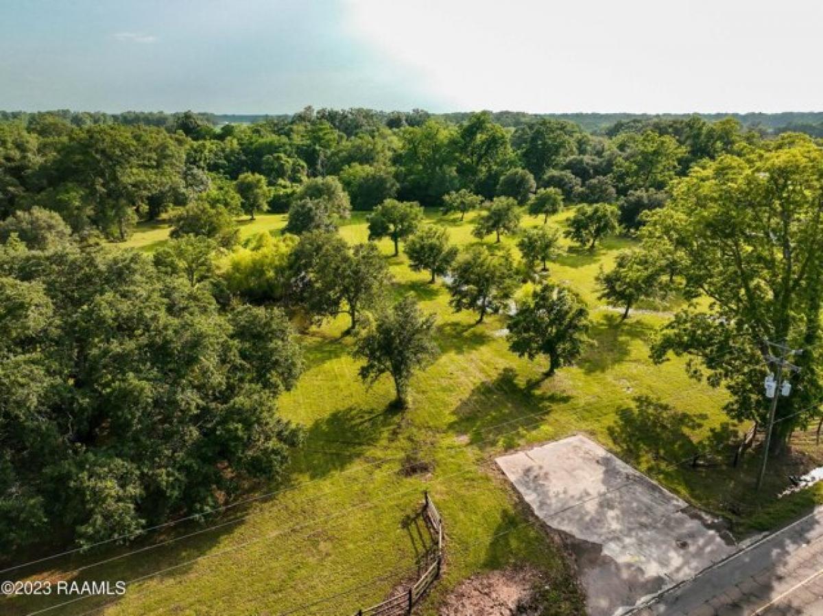 Picture of Residential Land For Sale in Saint Martinville, Louisiana, United States