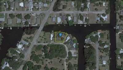 Residential Land For Sale in Hudson, Florida