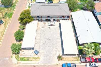 Home For Sale in Laredo, Texas