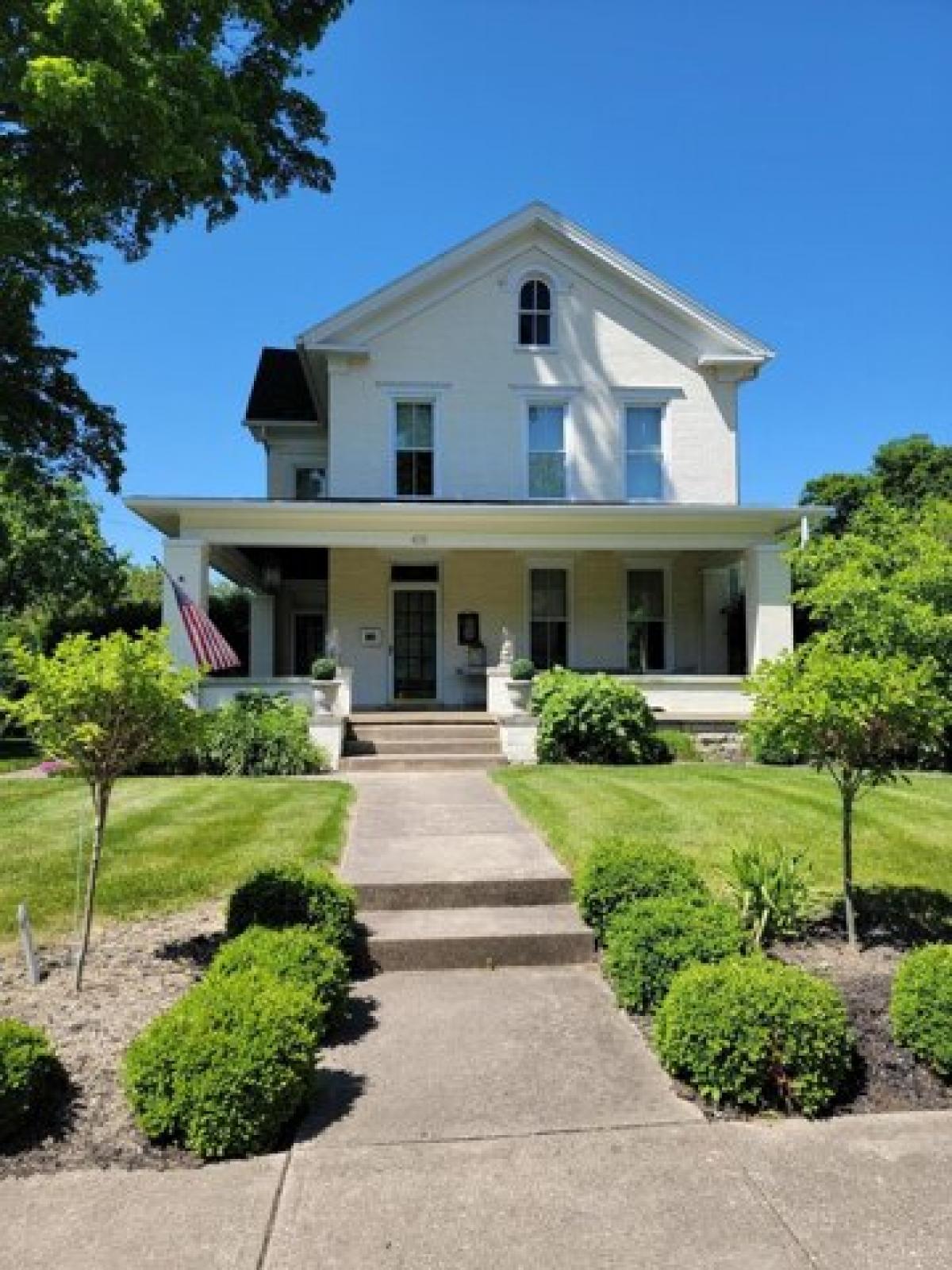 Picture of Home For Sale in Urbana, Ohio, United States