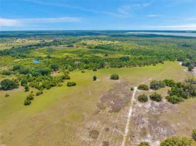 Residential Land For Sale in Lithia, Florida