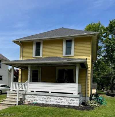 Home For Sale in Dover, Ohio