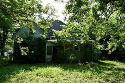 Home For Sale in Bay City, Texas