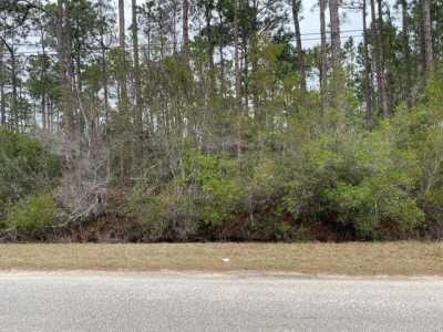 Residential Land For Sale in Navarre, Florida