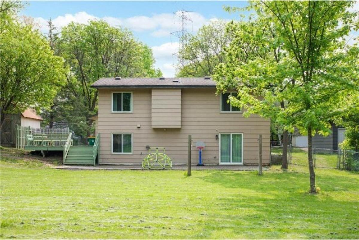 Picture of Home For Sale in Brooklyn Park, Minnesota, United States