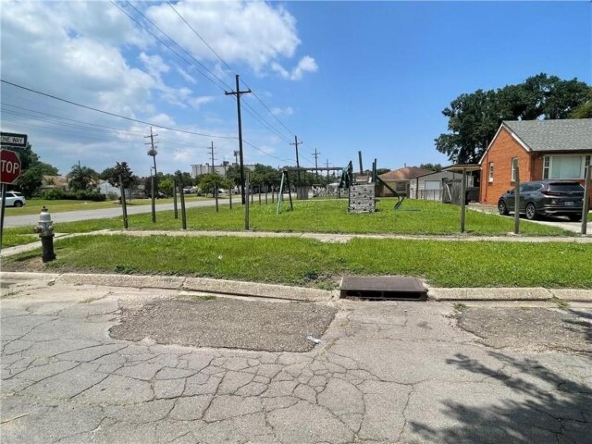 Picture of Residential Land For Sale in New Orleans, Louisiana, United States