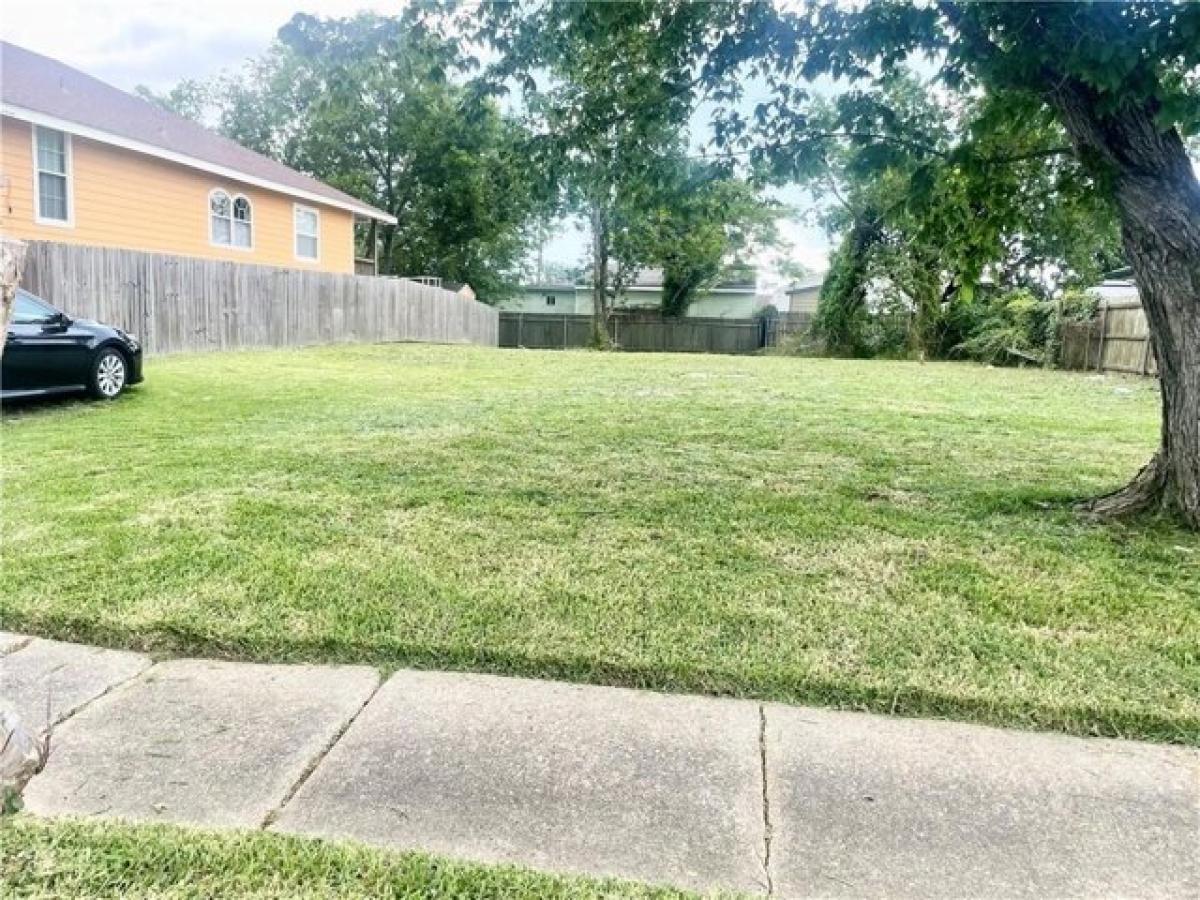 Picture of Residential Land For Sale in New Orleans, Louisiana, United States