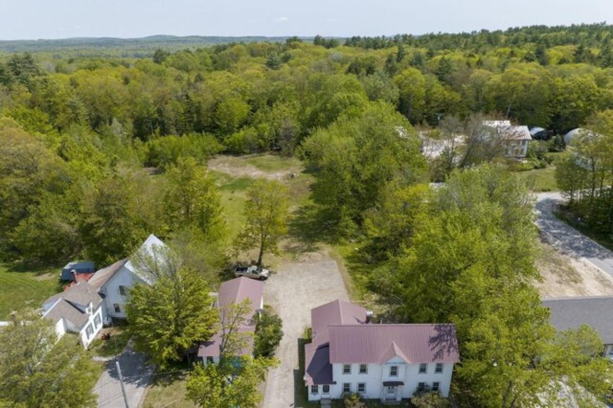 Picture of Home For Sale in Bridgton, Maine, United States