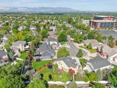 Home For Sale in Cottonwood Heights, Utah