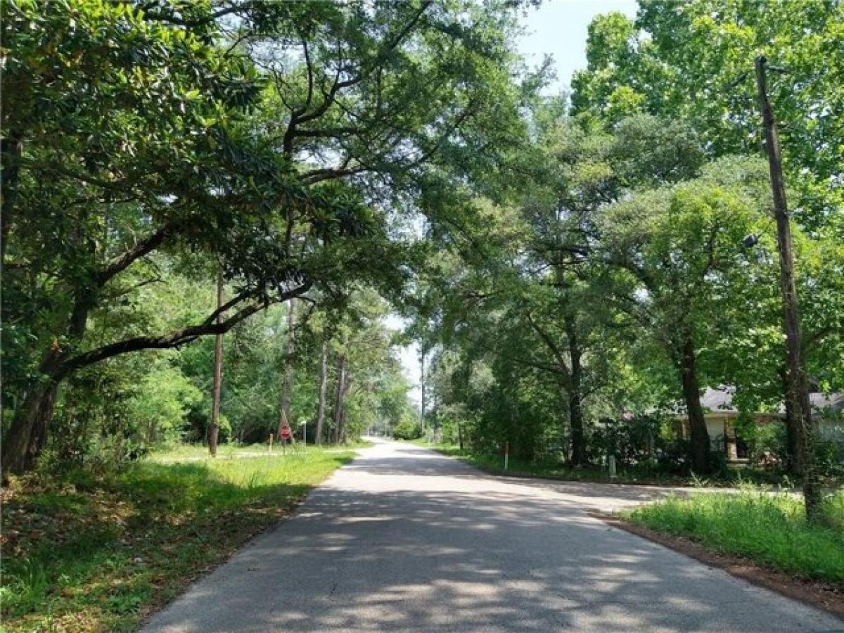 Picture of Residential Land For Sale in Slidell, Louisiana, United States