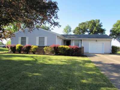 Home For Sale in Ashville, Ohio