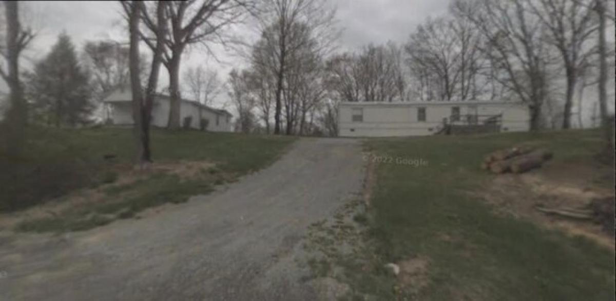 Picture of Home For Sale in Whitley City, Kentucky, United States