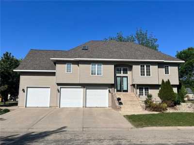 Home For Sale in Morris, Minnesota