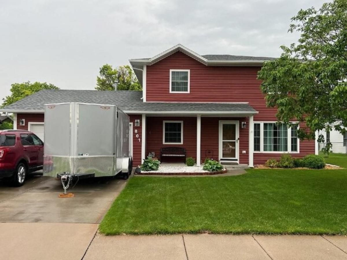 Picture of Home For Sale in North Platte, Nebraska, United States