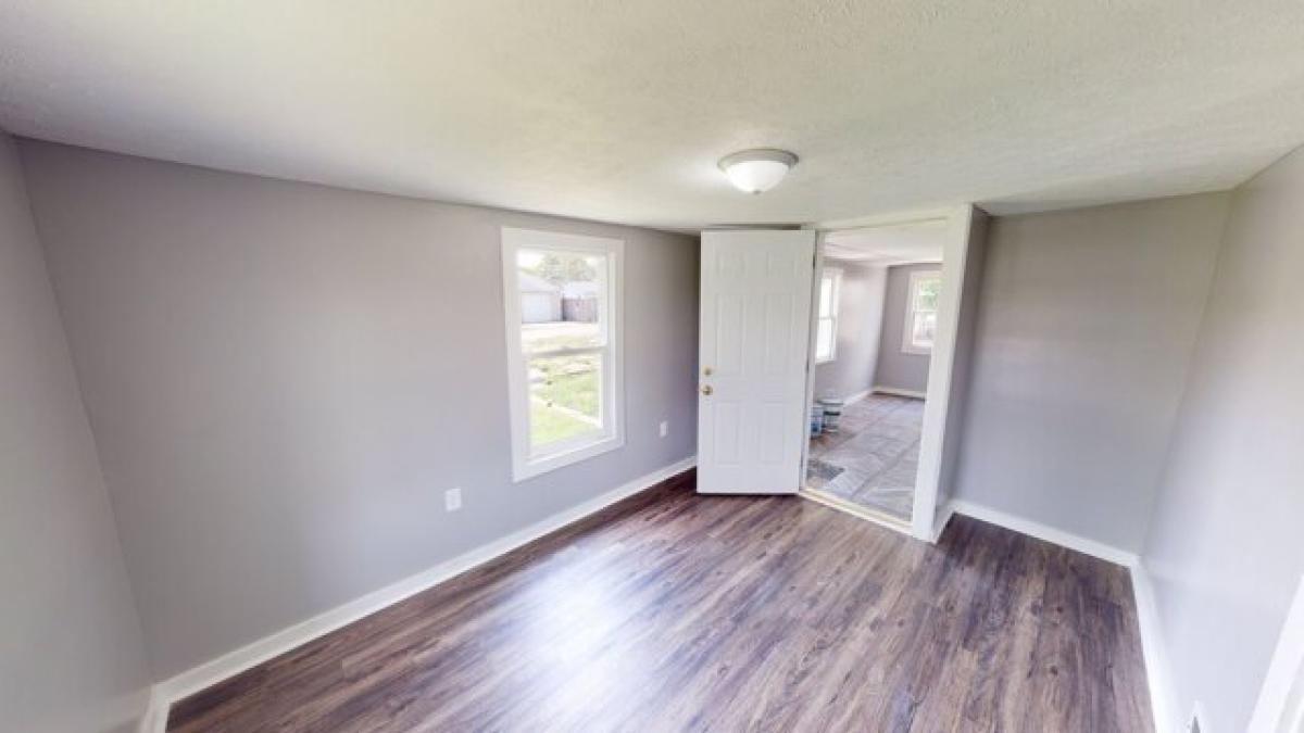 Picture of Home For Sale in Muncie, Indiana, United States