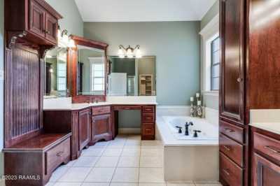 Home For Sale in Lafayette, Louisiana