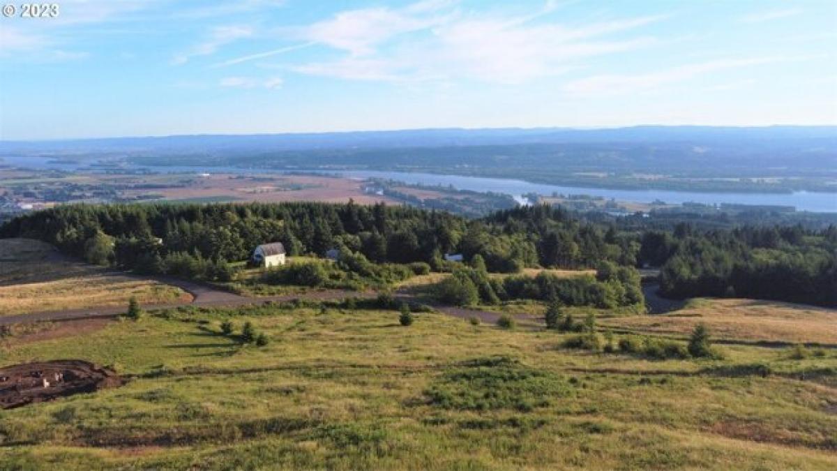Picture of Residential Land For Sale in Kalama, Washington, United States