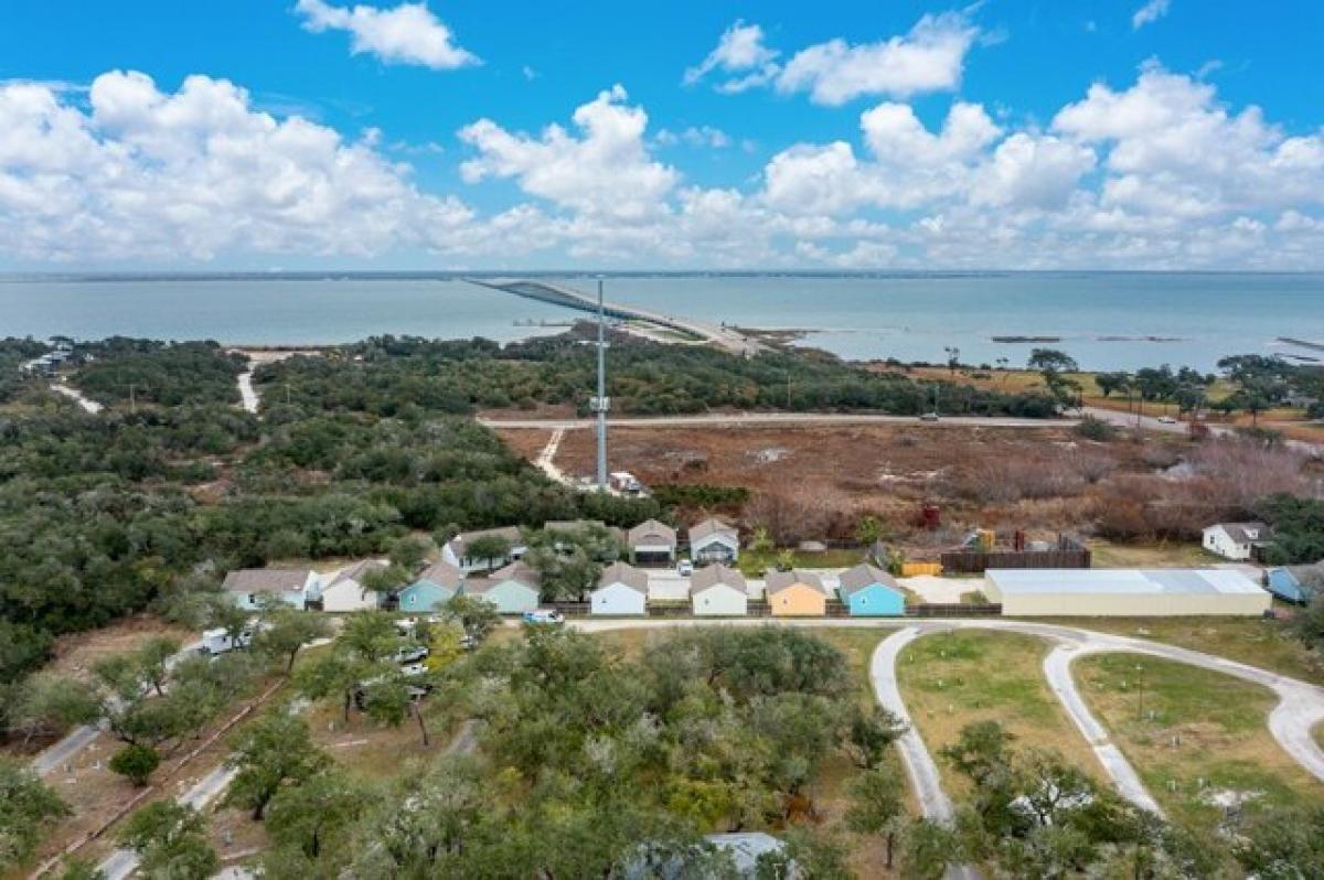 Picture of Home For Sale in Rockport, Texas, United States