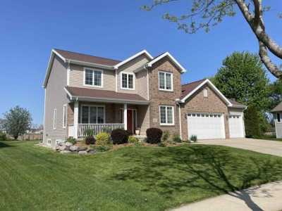 Home For Sale in Middleton, Wisconsin