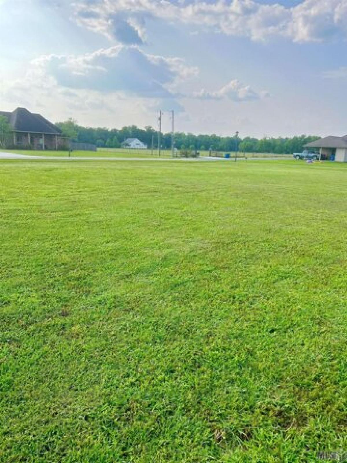 Picture of Residential Land For Sale in Addis, Louisiana, United States