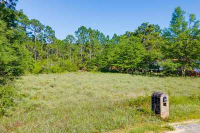 Residential Land For Sale in Navarre, Florida