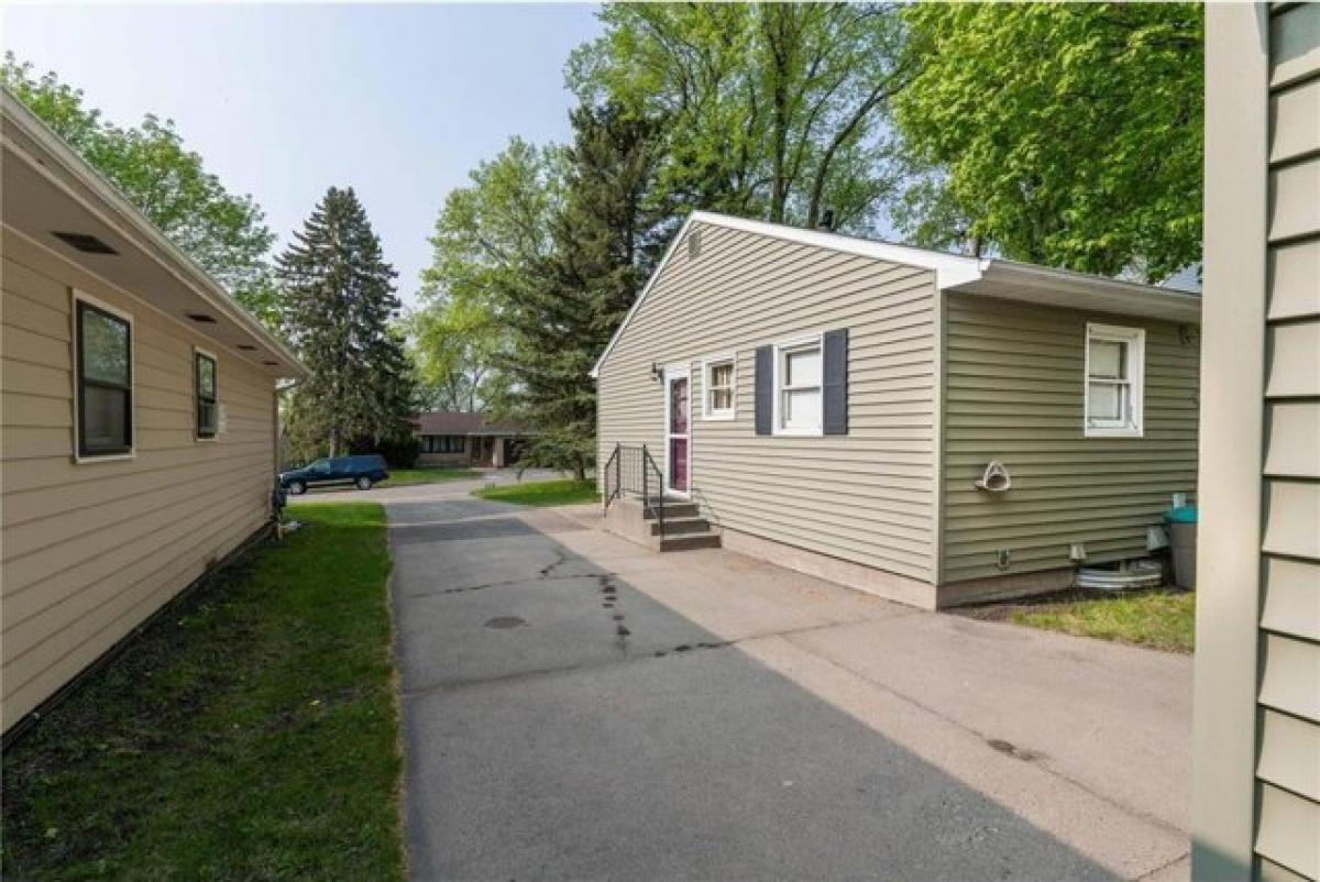 Picture of Home For Sale in Fergus Falls, Minnesota, United States