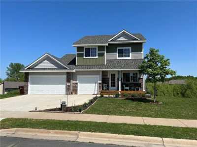 Home For Sale in Montrose, Minnesota