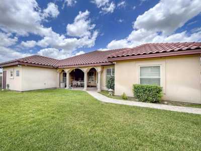 Home For Sale in Laredo, Texas