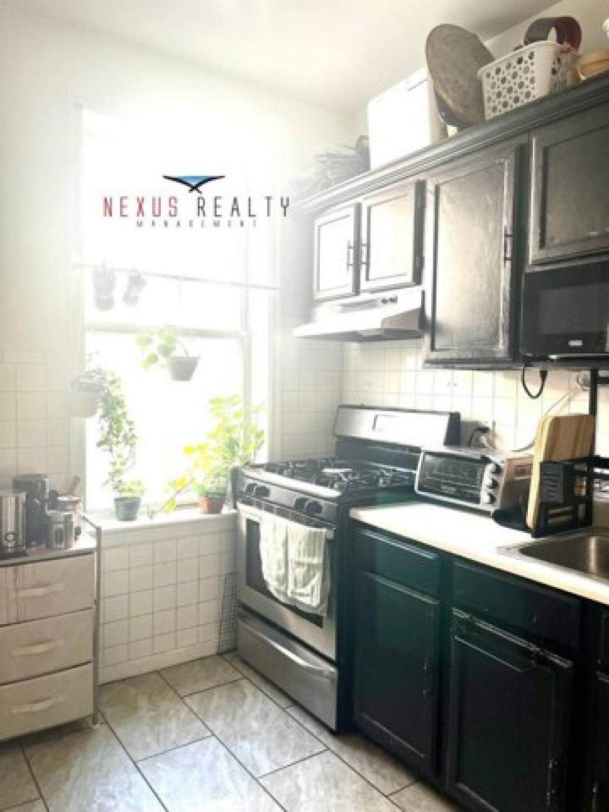 Picture of Home For Rent in Astoria, New York, United States