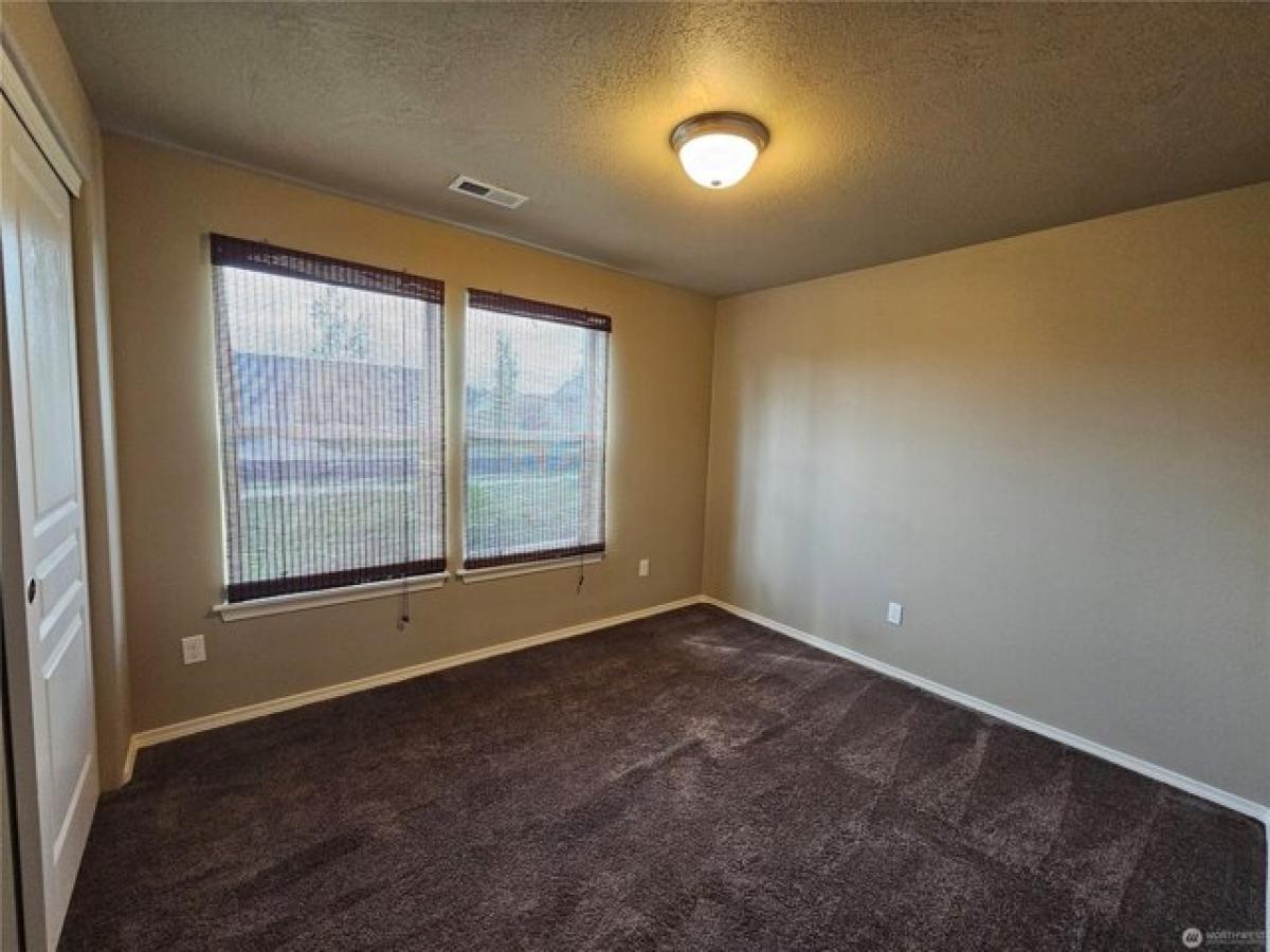 Picture of Home For Sale in Moses Lake, Washington, United States