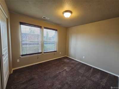 Home For Sale in Moses Lake, Washington