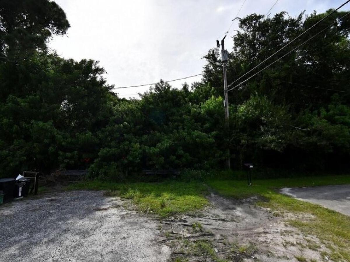 Picture of Residential Land For Sale in Fort Pierce, Florida, United States