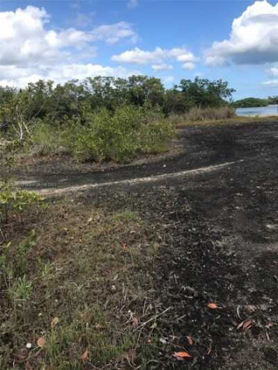 Residential Land For Sale in Islamorada, Florida