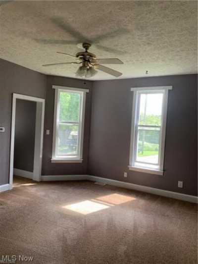 Home For Sale in Roseville, Ohio