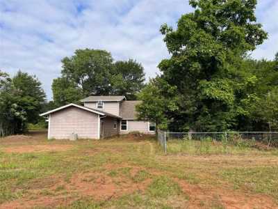 Home For Sale in Ivanhoe, Texas