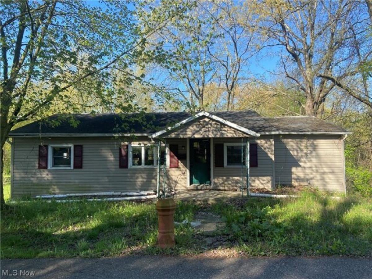 Picture of Home For Sale in Dennison, Ohio, United States